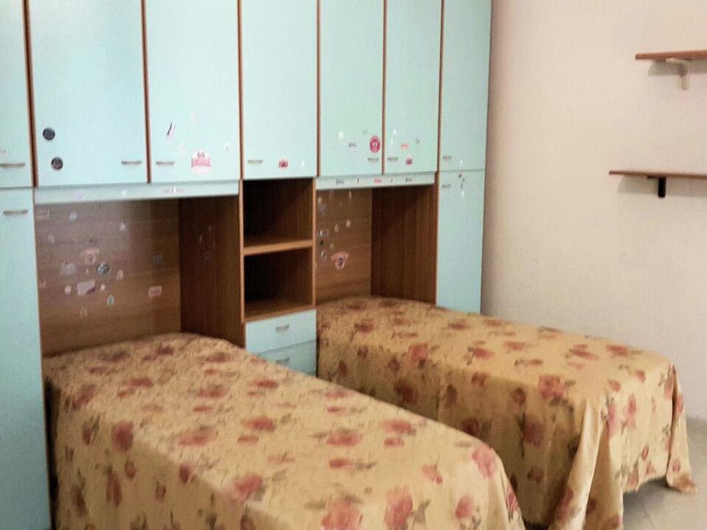 Casa Aurora Apartman Szirakúza Szoba fotó